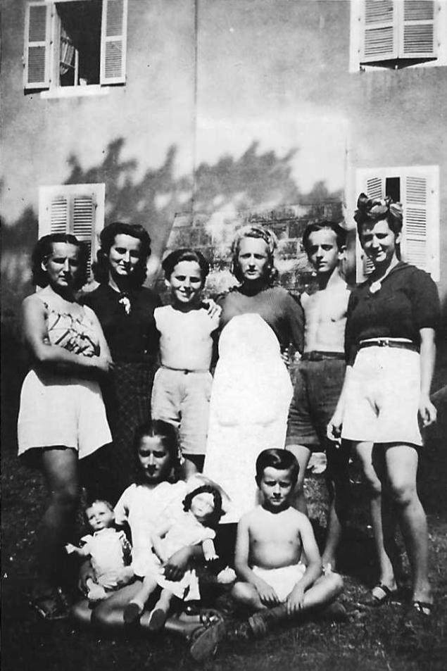 2026-0531 gros plan - photo Famille Vazquez à Grammont - DVI